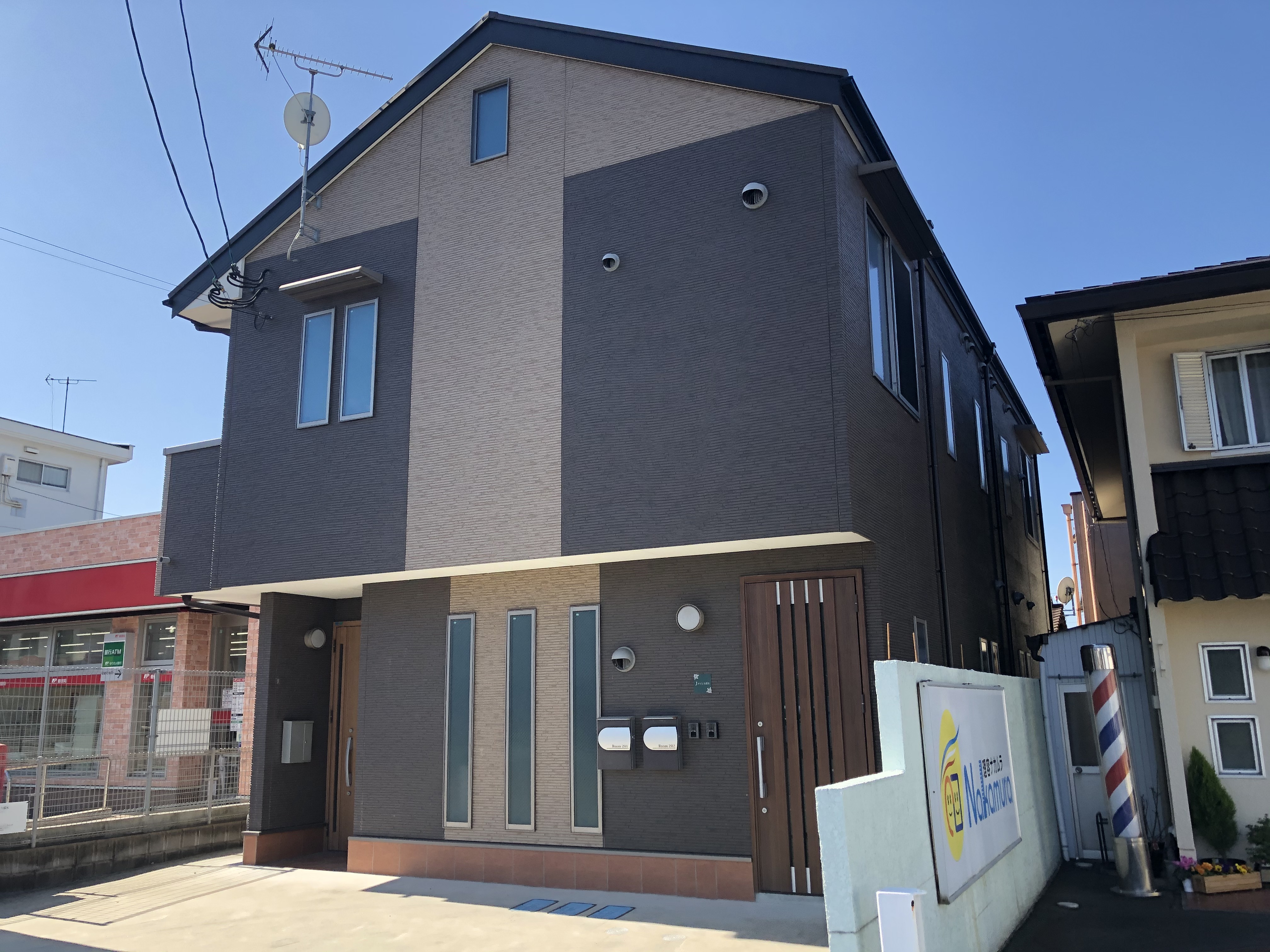 築6年の綺麗な外観！